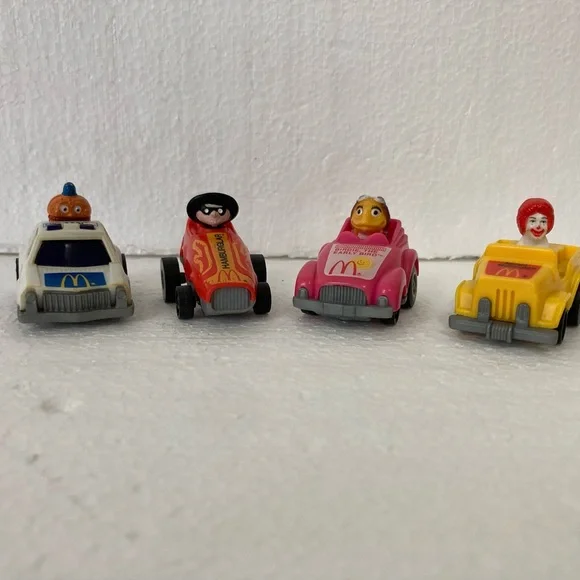 85'McDonaldsFast Macs Pull Back Cars 全4種 1985 McDONALD'S FAST MACS SET OF 4 PULL BACK CARS TOY VIDEO